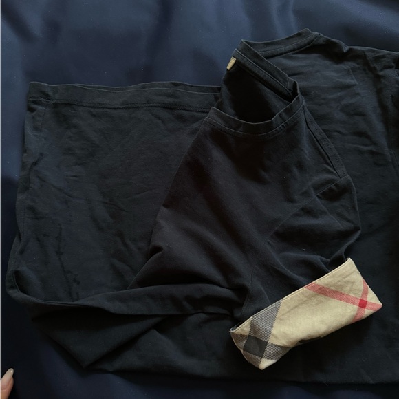 Burberry navy t shirt small - Picture 5 of 11
